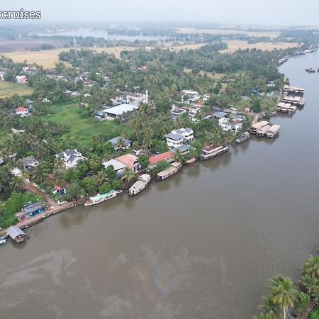 Sacred River Homestay Alappuzha Exterior photo